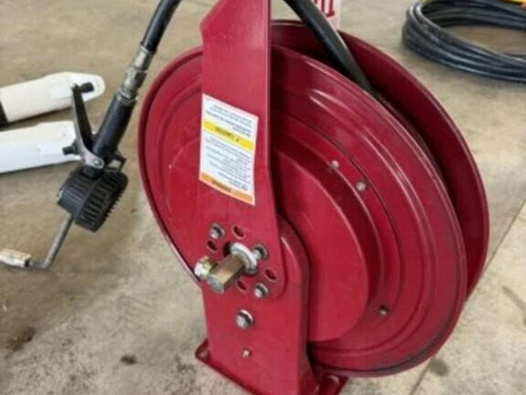 alemite-hose-&-reel-image-1