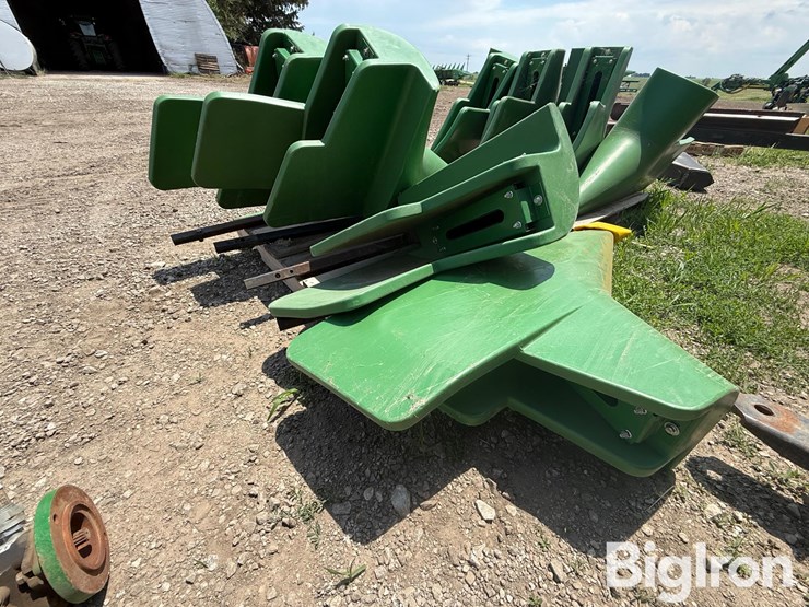 john-deere-platform-head-end-snouts-image-5