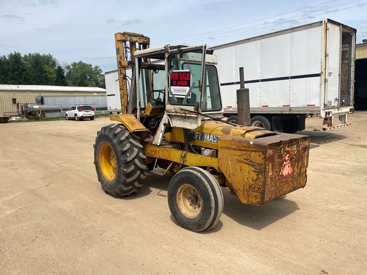 #302-•-liftmaster-rough-terrain-forklift-(boyceville-wi)-image-7
