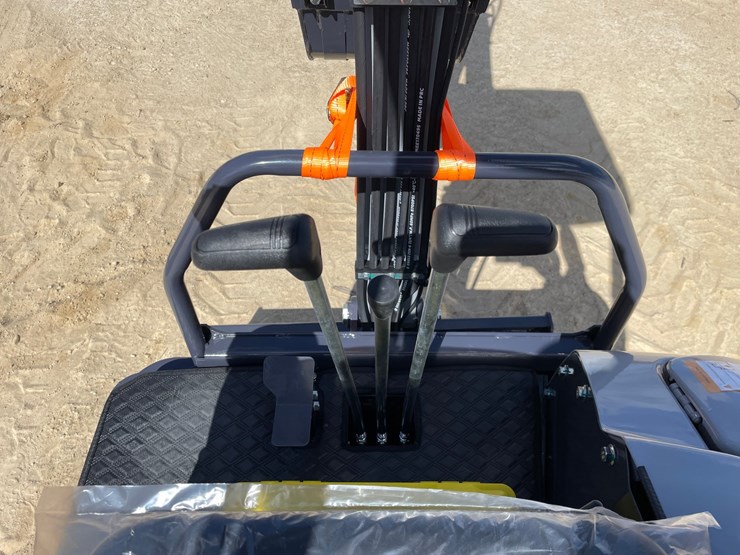 #1108-•-new-ats-me18-mini-excavator-image-9