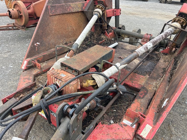 massey-ferguson-15-image-9