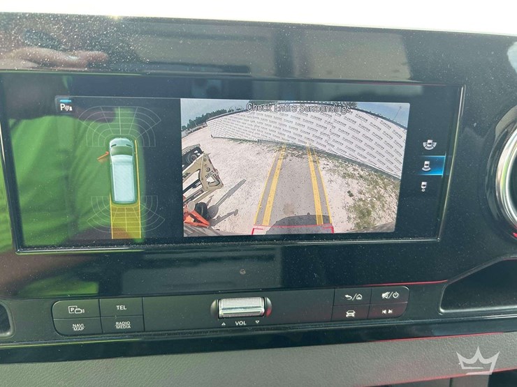 2021-mercedes-benz-sprinter-4500-image-16