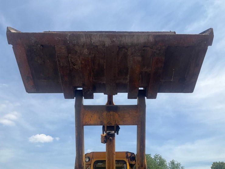 1980-john-deere-644-image-46