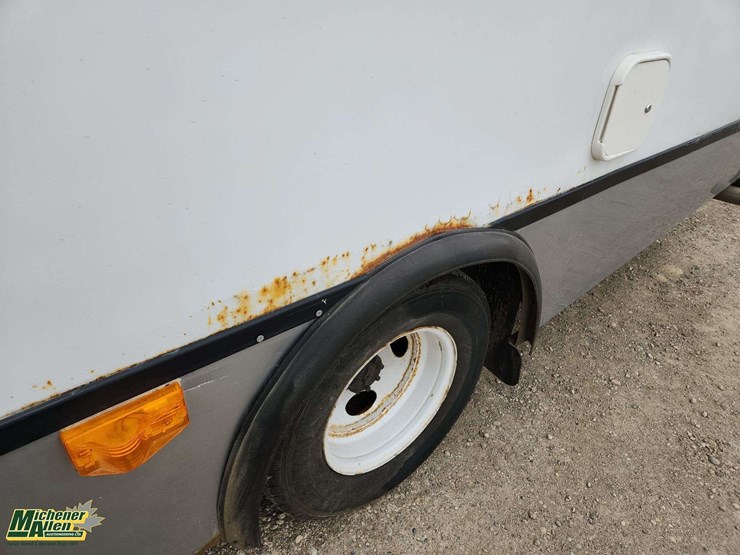 2007-ford-e350-image-24