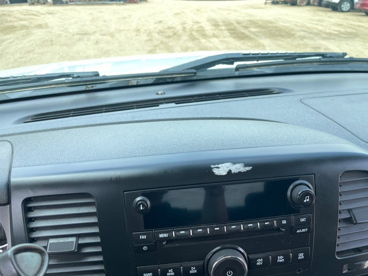 2010-chevrolet-silverado-1500-lt-image-66