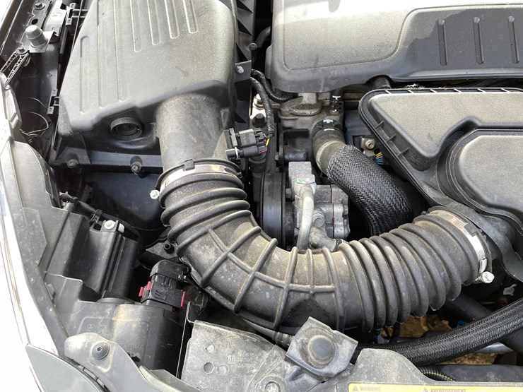 #205-•-2010-buick-regal-cx2-(delay-in-title)-image-86