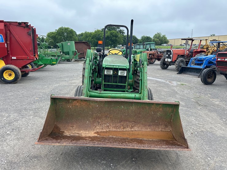john-deere-5205-image-4
