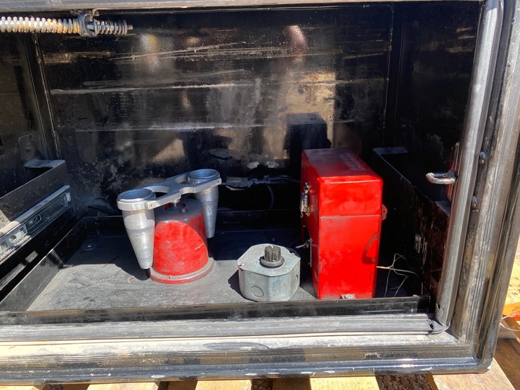 #7443-•-knapheide-truck-storage-box-(antigo,-wi)-image-6