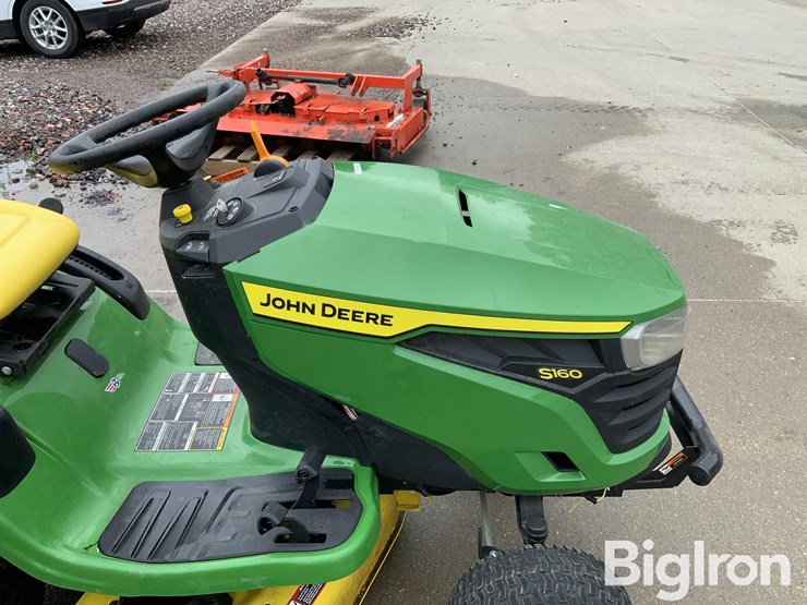 2012-john-deere-s160-image-12