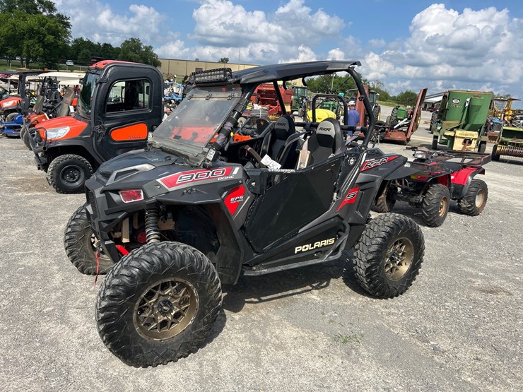 polaris-rzr-900-image-1