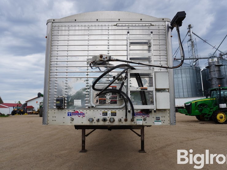 2011-wilson-dwbt-650b-tri/a-53'x96"-belt-trailer-image-2