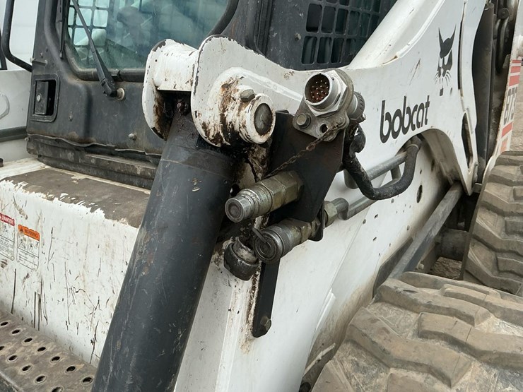 2000-bobcat-873-image-17