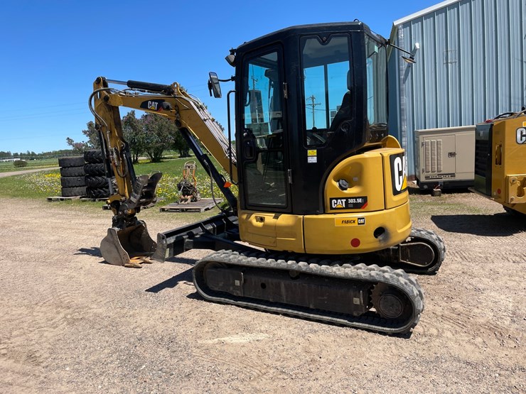 caterpillar-303.5e2-cr-image-10