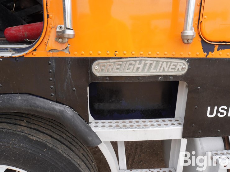 1987-freightliner-fla63104-t/a-cabover-truck-tractor-image-14