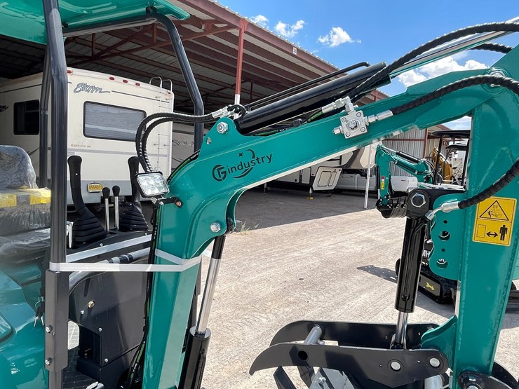 #2659-•-unused-cfg-mini-excavator-image-24