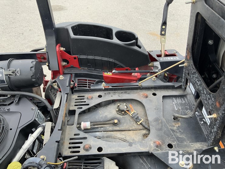 massey-ferguson-730-image-11