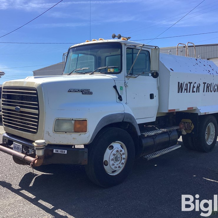 1995 FORD LA9000