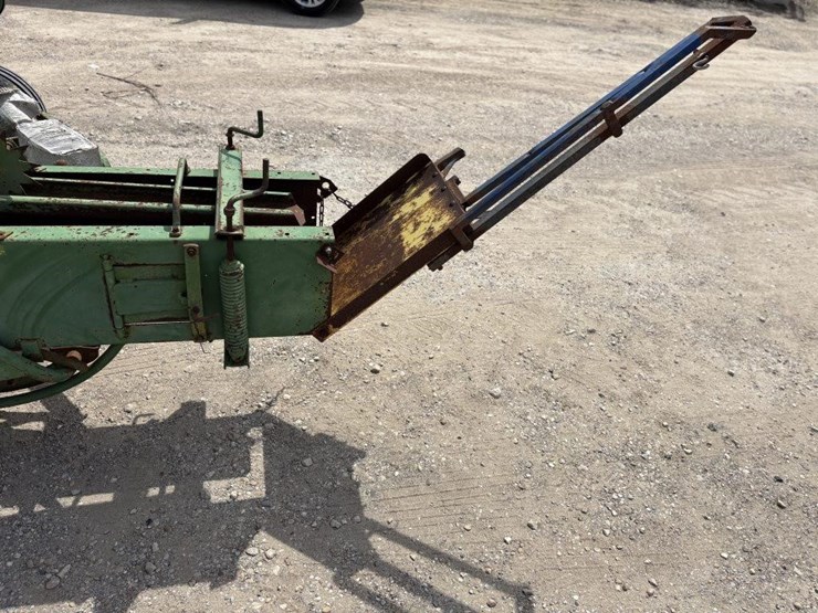 john-deere-346-image-5