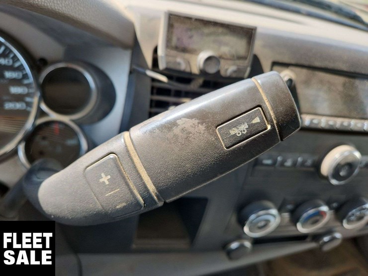 2009-gmc-sierra-3500hd-image-33