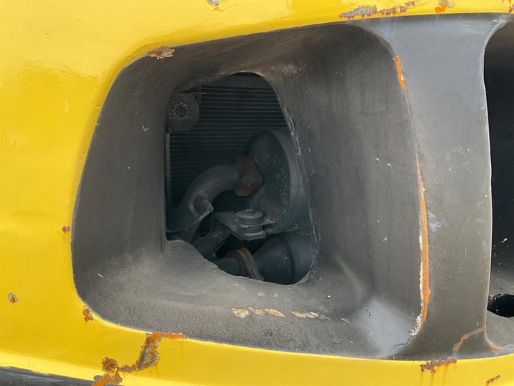 #1379-•-2010-hyster-90-fortis-forklift-image-17