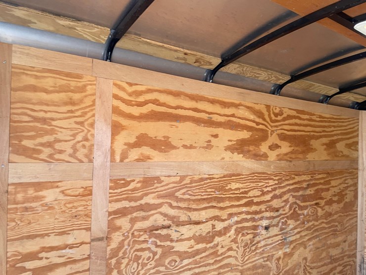 #7056-•-2008-forest-river-enclosed-trailer-(deerbrook,-wi)-image-11