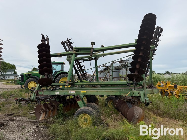john-deere-30-image-8