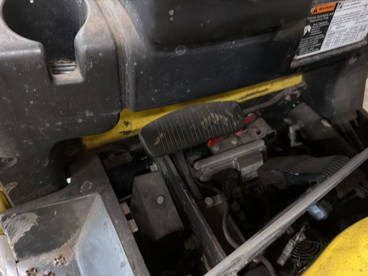 2015-hyster-j40xnt-image-22