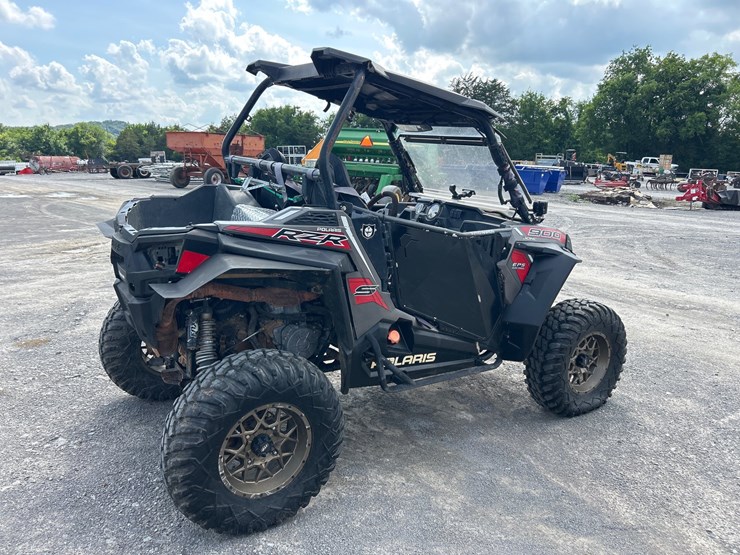 polaris-rzr-900-image-5