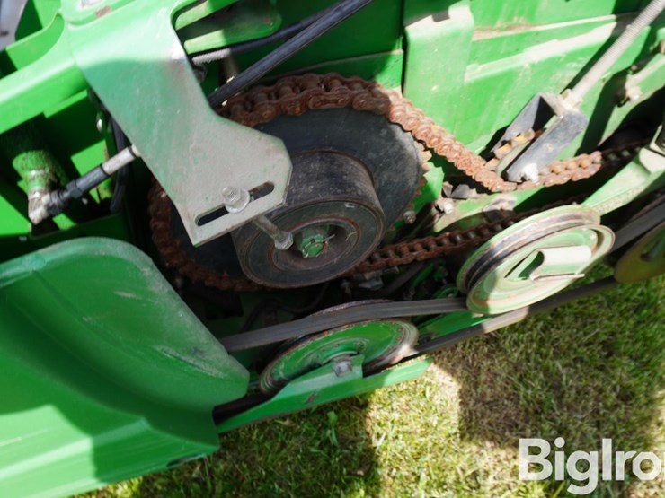 john-deere-635f-image-12