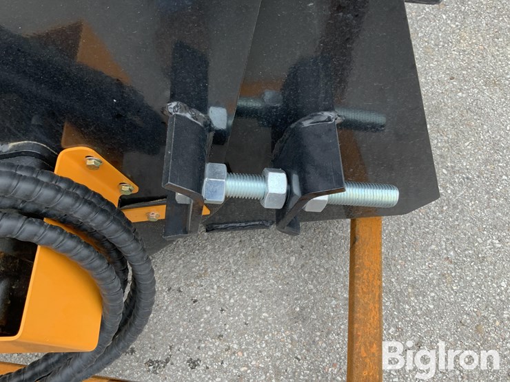 2026-massey-ferguson-730-image-10