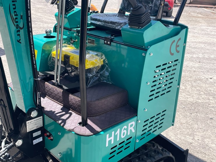 #2655-•-unused-cfg-mini-excavator-image-19