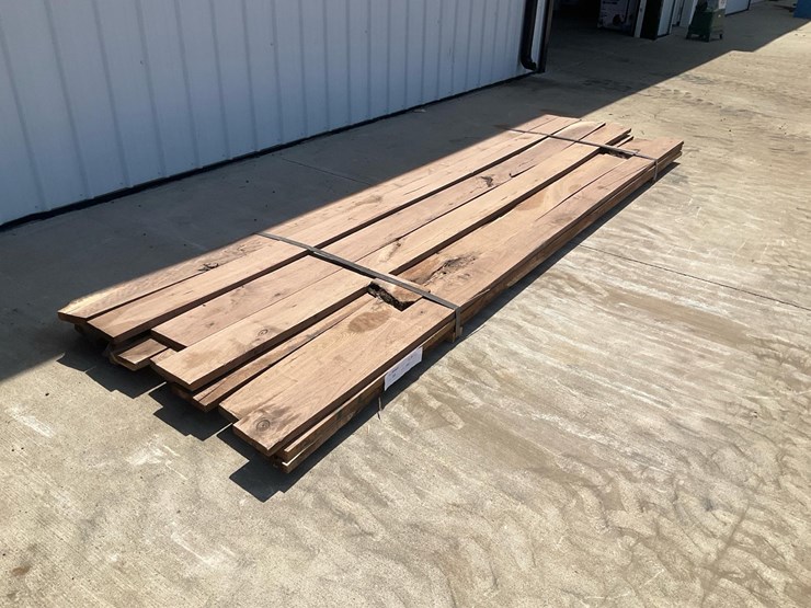 #4120-•-bundle-of-walnut-lumber-image-2