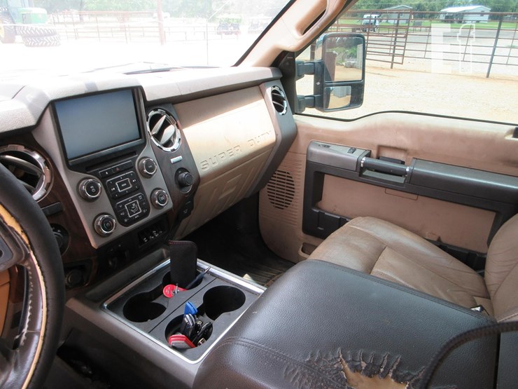 2014-ford-f350-sd-lariat-image-8