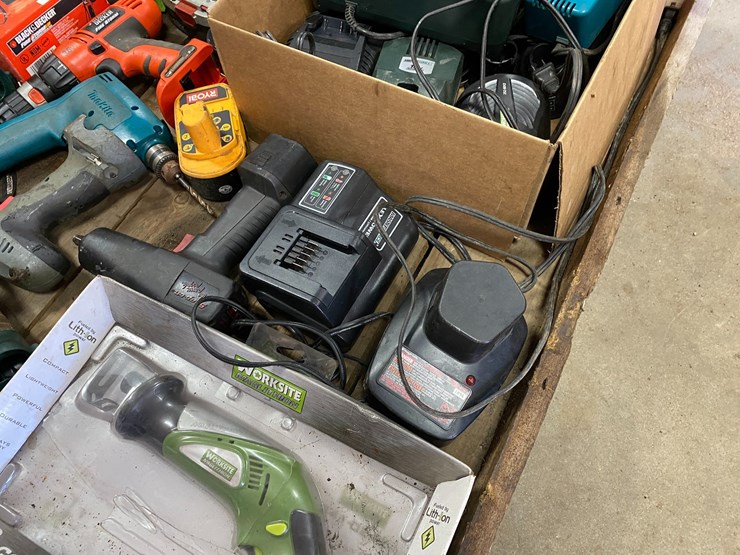 #7506-•-pallet-of-battery-powered-tools-(antigo,-wi)-image-8