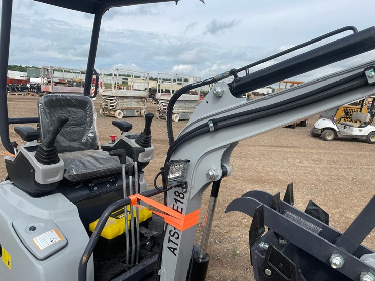 #2031-•-unused-2026-ats-mini-excavator-image-7