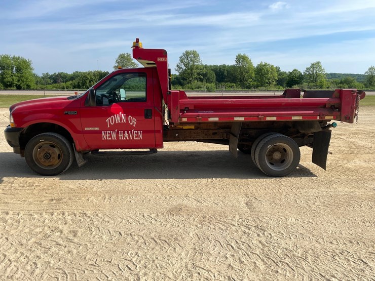 2003-ford-f550-image-8