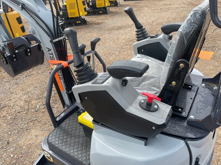 #2035-•-unused-2026-ats-mini-excavator-image-14