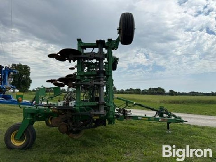 john-deere-2510h-image-4