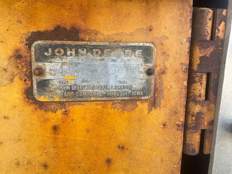 1980-john-deere-644-image-52