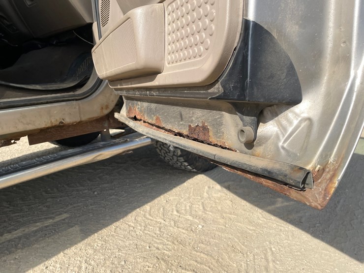 2004-ford-f350-image-42