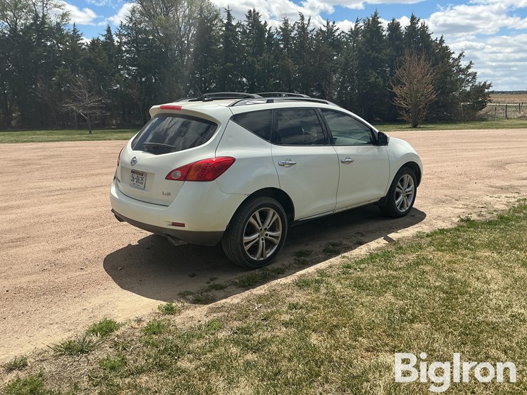 2010-nissan-murano-image-5