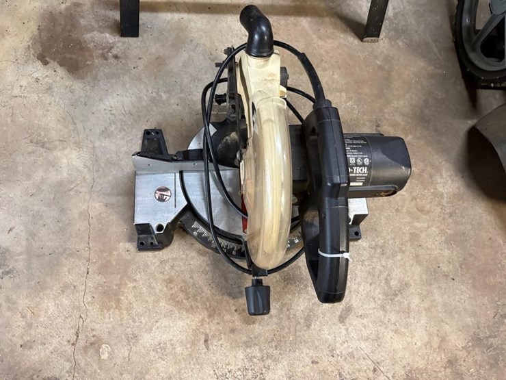 pro-tech-10"-compound-miter-saw-image-3