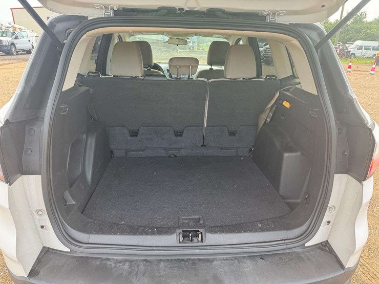 2017-ford-escape-image-17