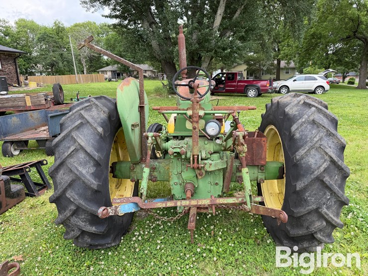 1963-john-deere-1010-image-6