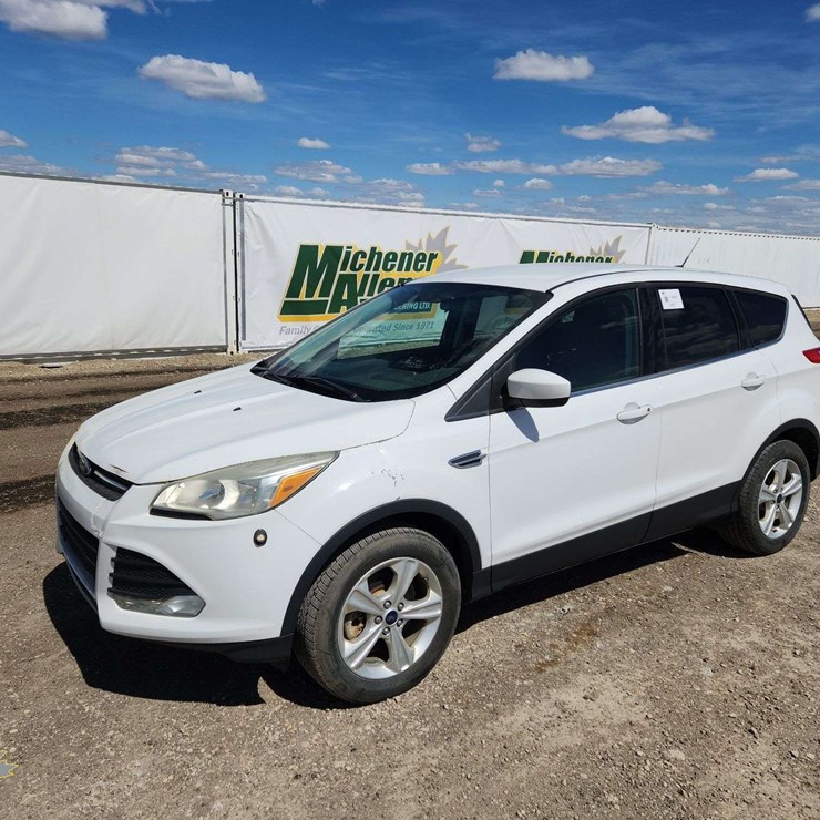 2016 FORD ESCAPE SE