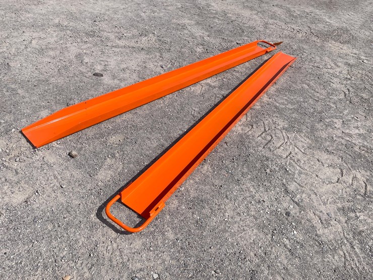 #2800-•-unused-2026-wolverine-skid-steer-pallet-fork-extensions-image-2