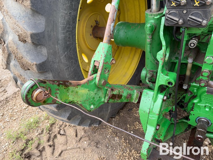 1995-john-deere-8100-image-12