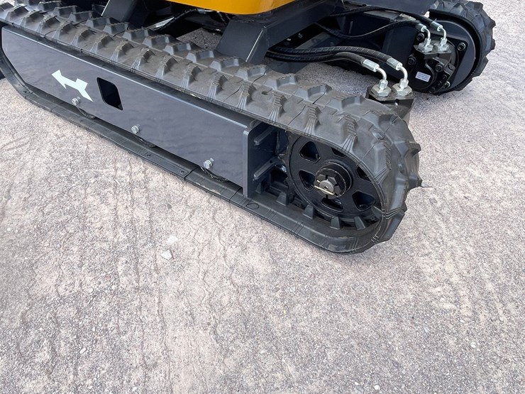 #2662-•-unused-cfg-mini-excavator-image-29