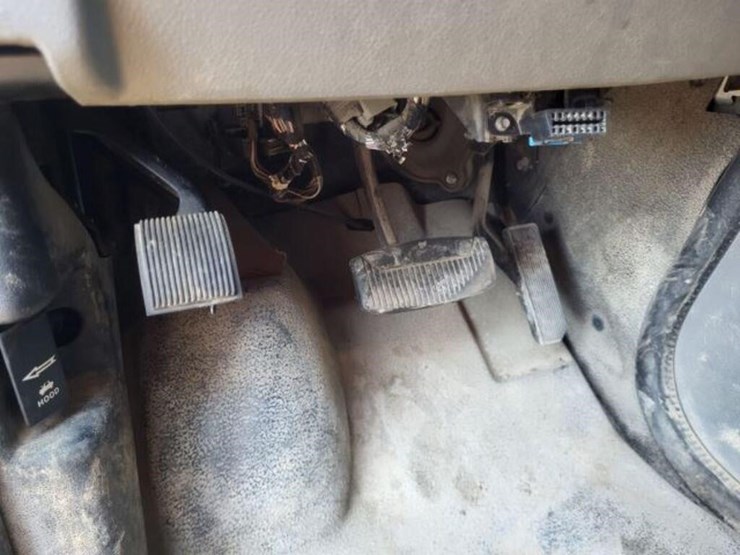 2009-ford-e450-image-18
