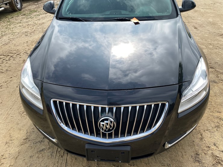 #205-•-2010-buick-regal-cx2-(delay-in-title)-image-13